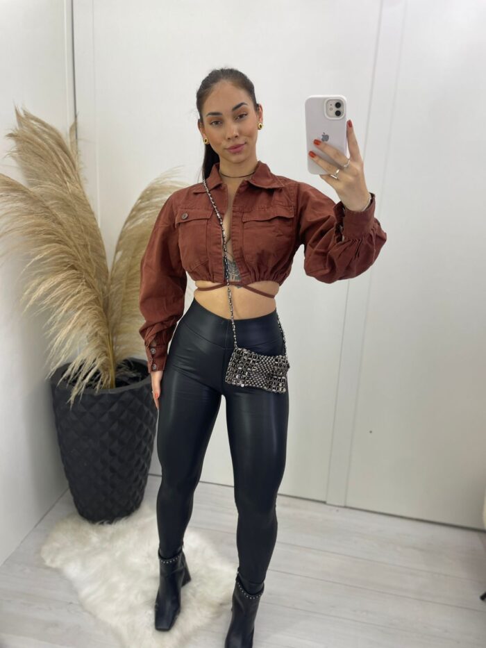 calça courino peluciada marcia calça courino peluciada marcia